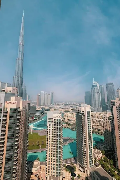 Luxurious 1-Bed, 2-Bath With Burj Khalifa Views location